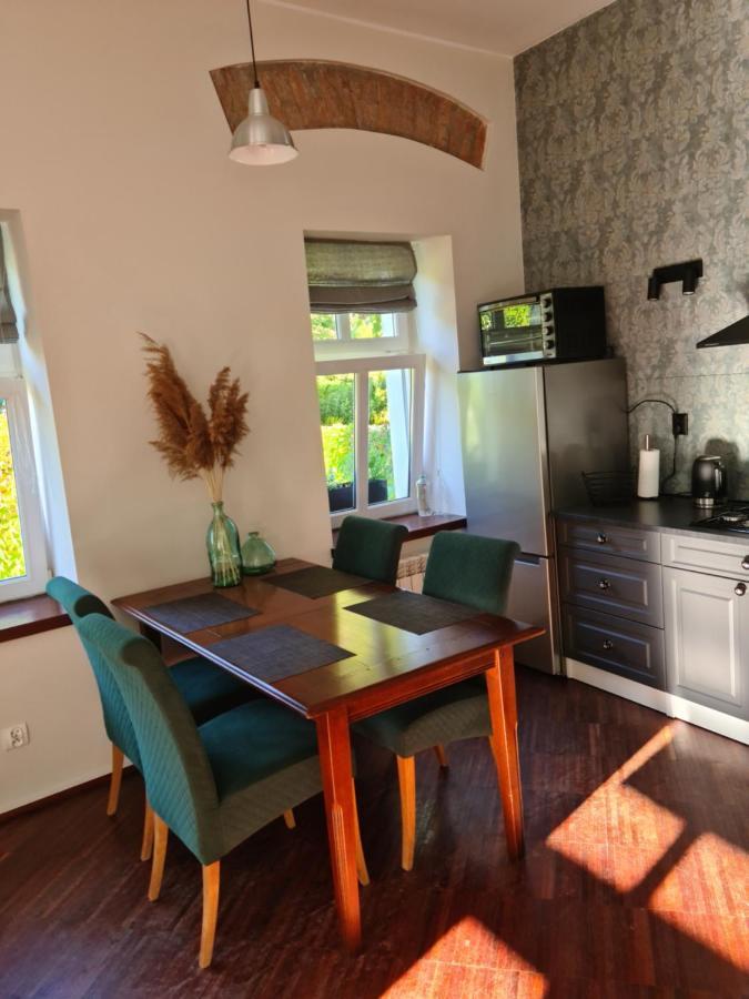 Srebrna Góra Apartament W Starej Szkole 아파트 외부 사진