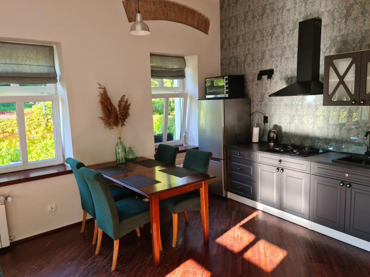 Srebrna Góra Apartament W Starej Szkole 아파트 외부 사진
